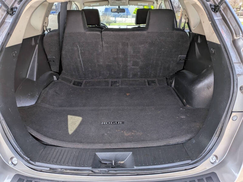 2013 Nissan Rogue SV