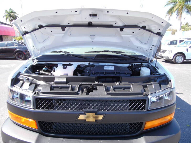 2025 Chevrolet Express