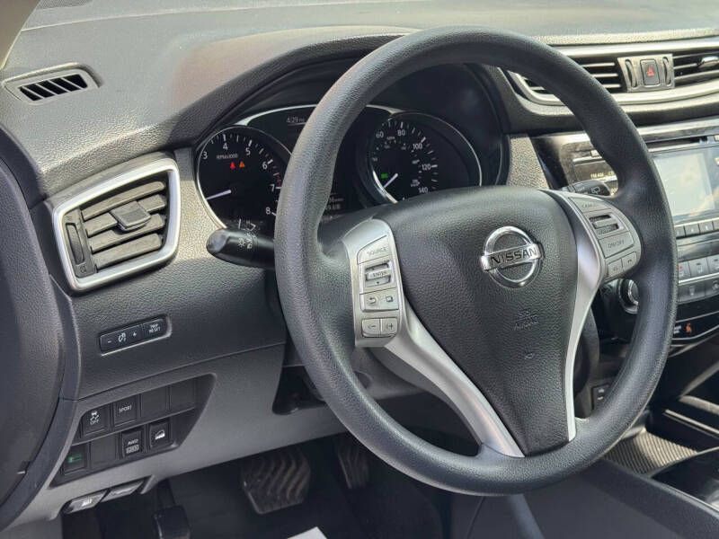 2015 Nissan Rogue S