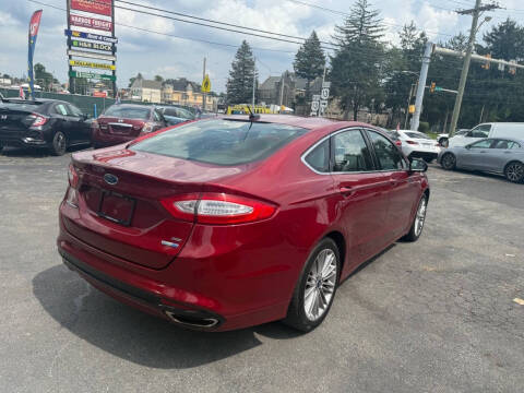 2015 Ford Fusion SE