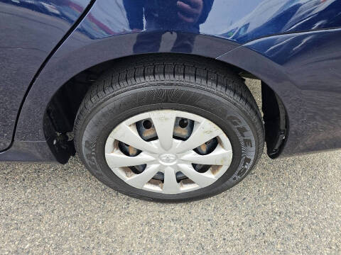 2011 Toyota Corolla LE