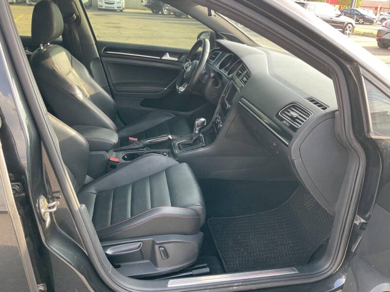 2017 Volkswagen Golf GTI Autobahn