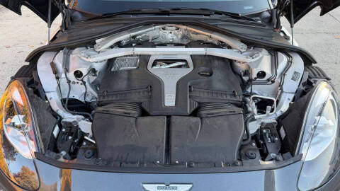 2022 Aston Martin DBX