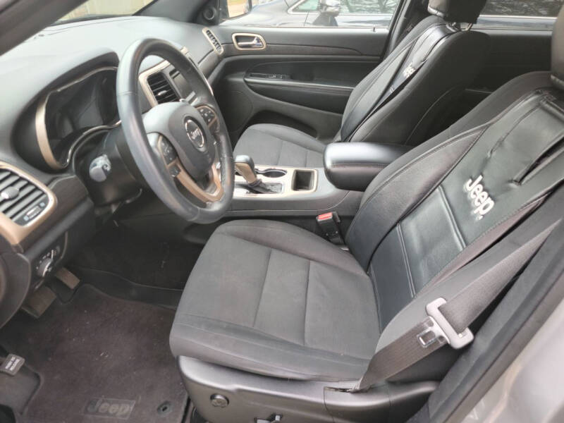 2016 Jeep Grand Cherokee Laredo E