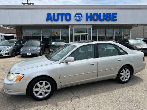 2003 Toyota Avalon for sale at Auto House Motors - Downers Grove in Downers Grove IL