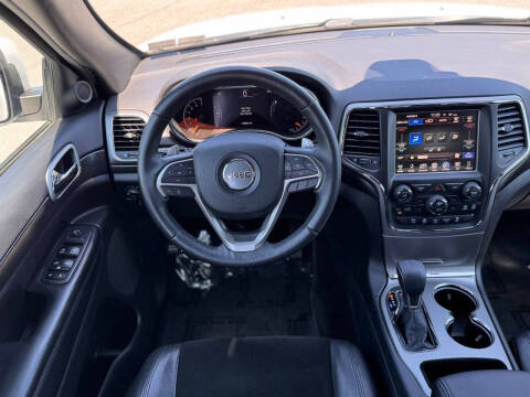 2017 Jeep Grand Cherokee Altitude