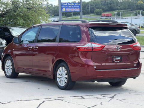 2016 Toyota Sienna