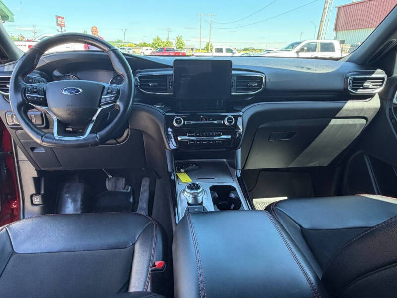 2023 Ford Explorer ST-Line