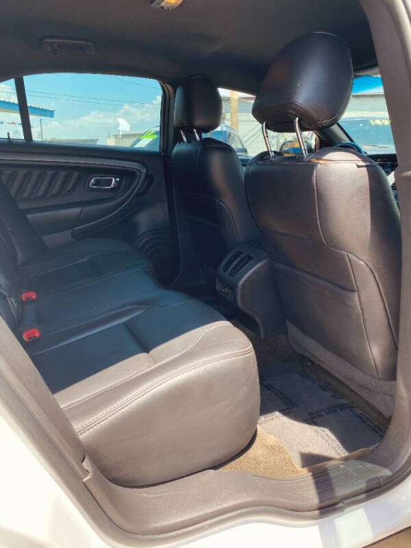 2013 Ford Taurus SEL