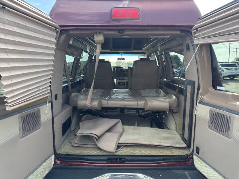 2011 Ford E-Series E-150