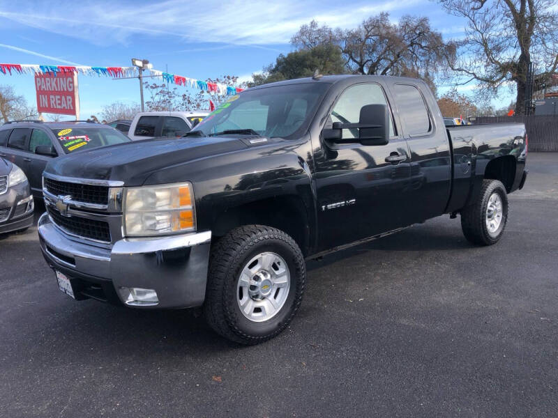 2009 Chevrolet Silverado 2500HD for sale at C J Auto Sales in Riverbank CA