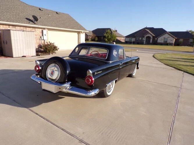 1956 Ford Thunderbird