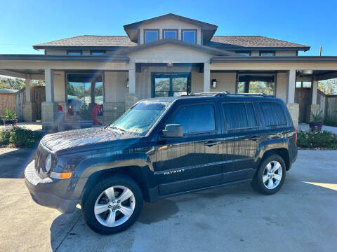 2015 Jeep Patriot for sale at Car Country in Clute TX