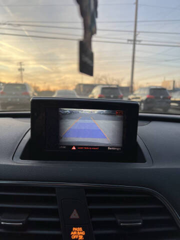 2016 Audi Q3 2.0T quattro Premium Plus