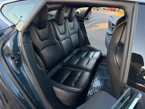 2020 Tesla Model S