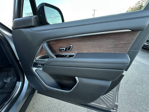 2023 Land Rover Range Rover P530 Autobiography