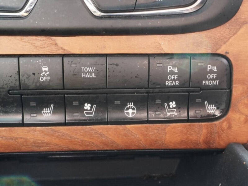 2016 RAM 1500 Laramie Longhorn