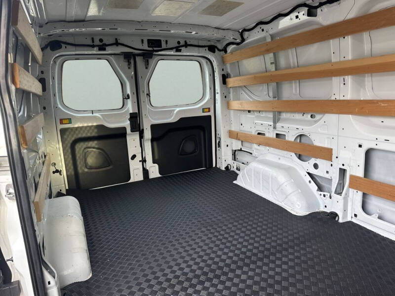 2024 Ford Transit