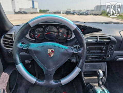 2004 Porsche 911 Carrera 4S