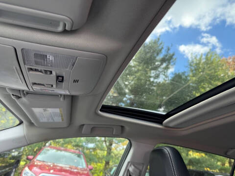 2017 Toyota RAV4 Platinum