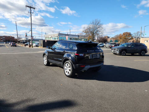 2018 Land Rover Range Rover Evoque SE Premium