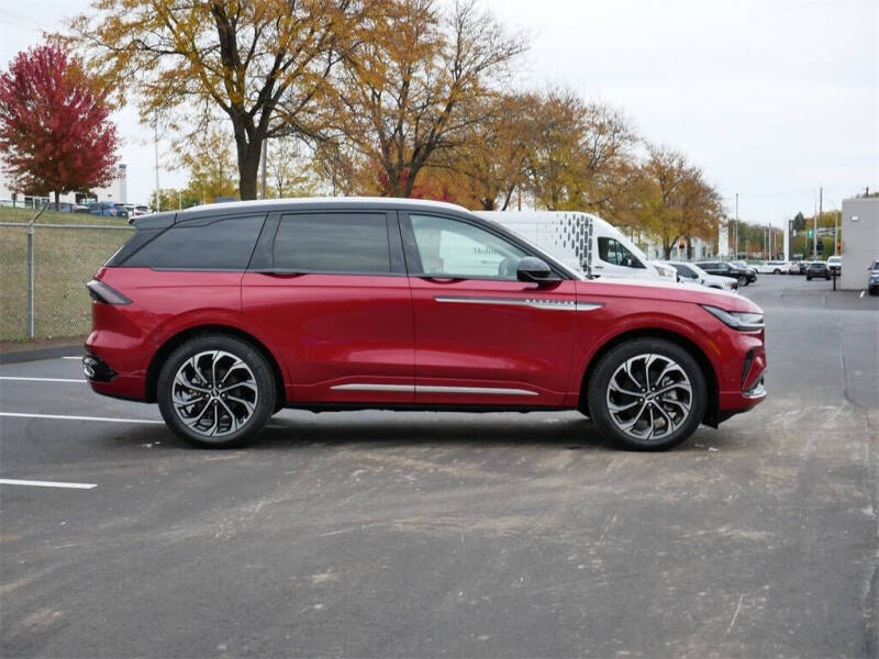 2024 Lincoln Nautilus Reserve