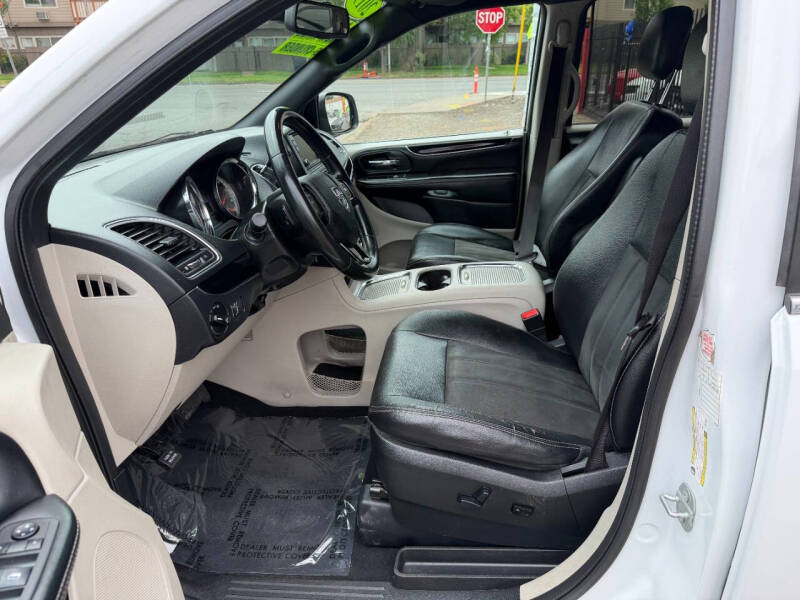 2019 Dodge Grand Caravan SXT