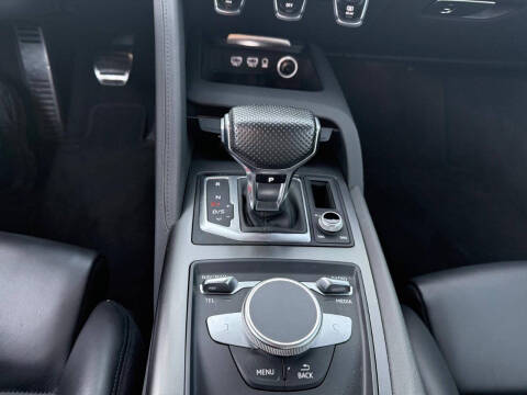 2022 Audi R8 5.2 V10 performance