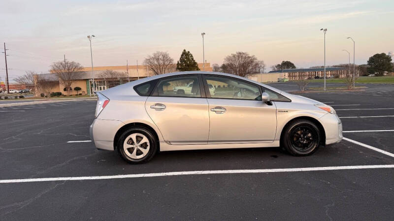 2012 Toyota Prius Two