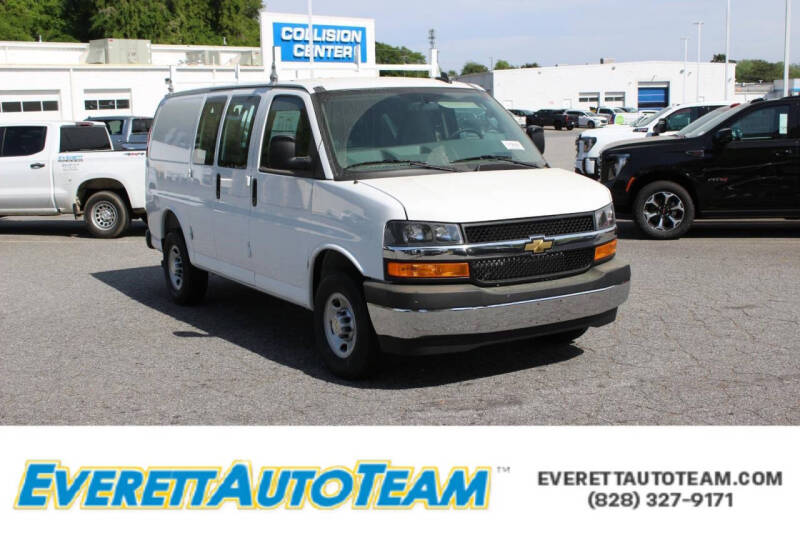 2026 Chevrolet Express 2500