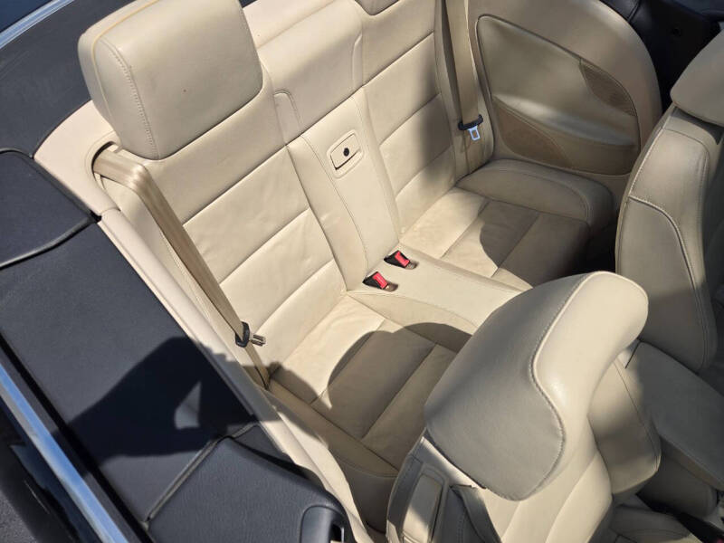 2010 Volkswagen Eos Lux
