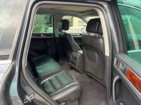 2012 Volkswagen Touareg