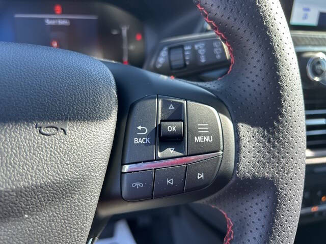 2025 Ford Escape ST-Line