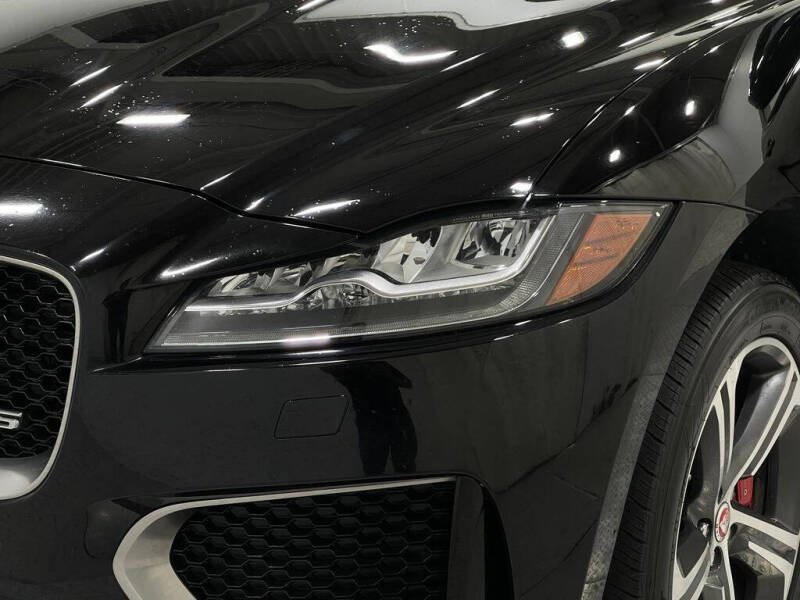 2018 Jaguar F-PACE S