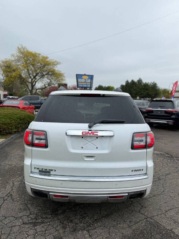 2016 GMC Acadia Denali