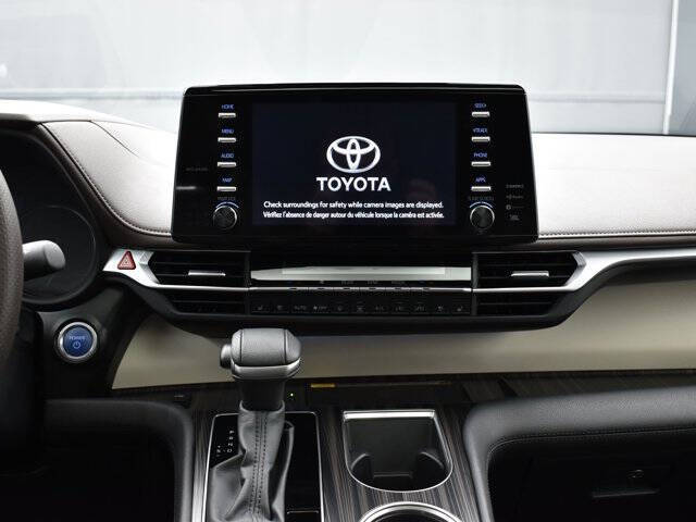 2024 Toyota Sienna Platinum 7-Passenger