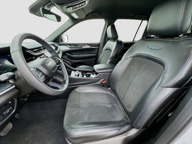 2022 Jeep Grand Cherokee Trailhawk 4xe