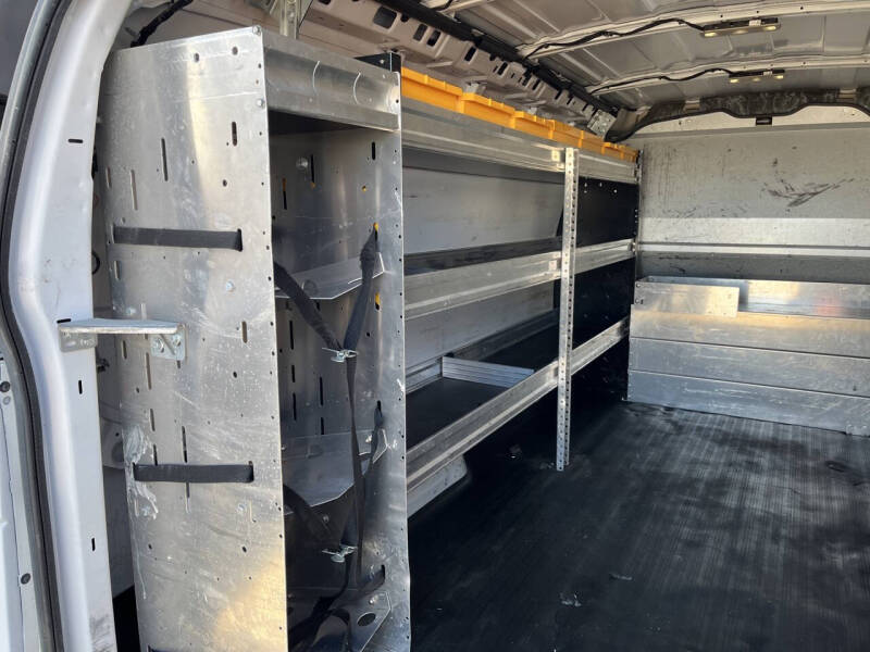 2021 Chevrolet Express 3500