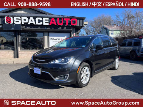 2018 Chrysler Pacifica Touring L Plus
