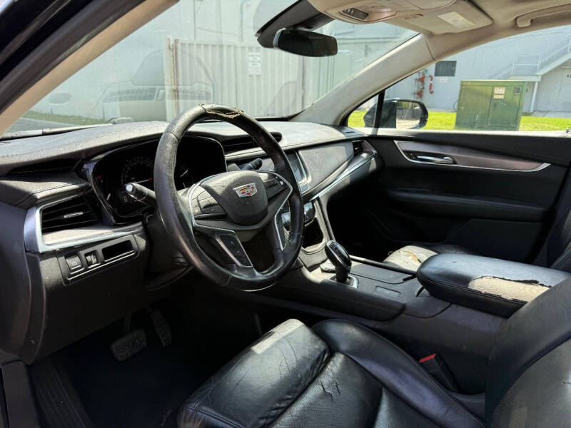 2017 Cadillac XT5 Luxury