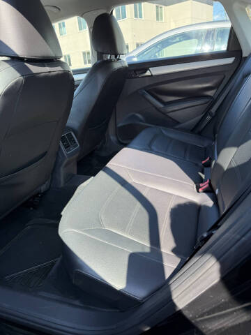 2013 Volkswagen Passat