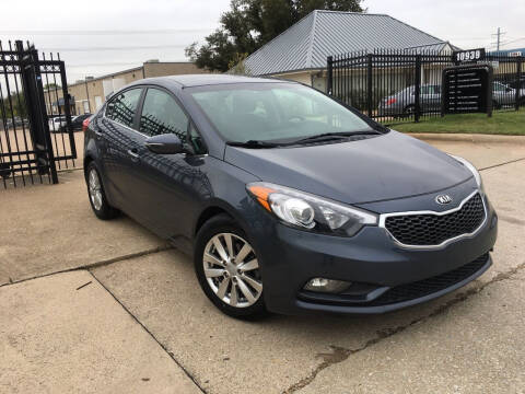 2014 Kia Forte for sale at TETCO AUTO SALES  / TETCO FUNDING in Dallas TX