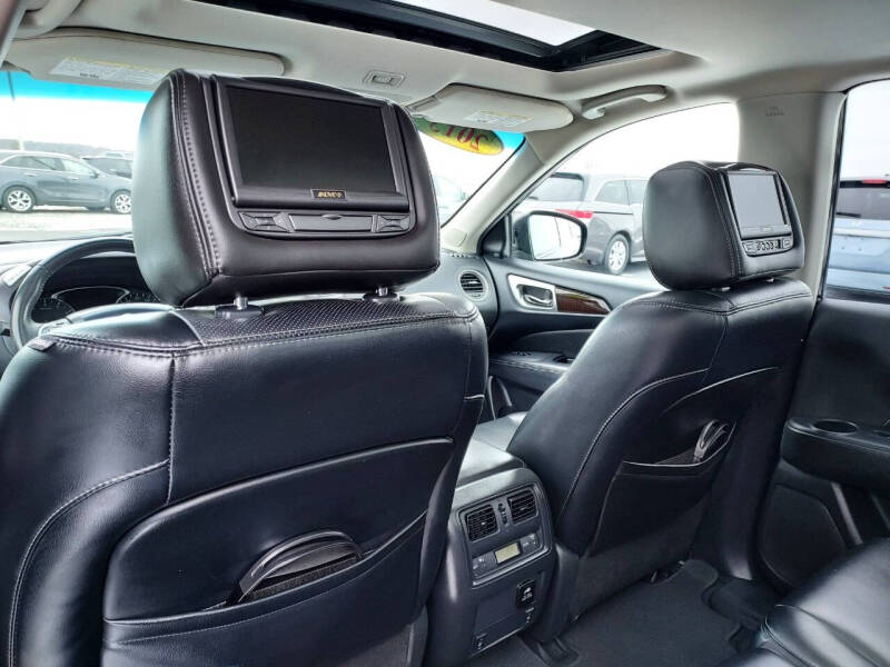 2015 Nissan Pathfinder Platinum