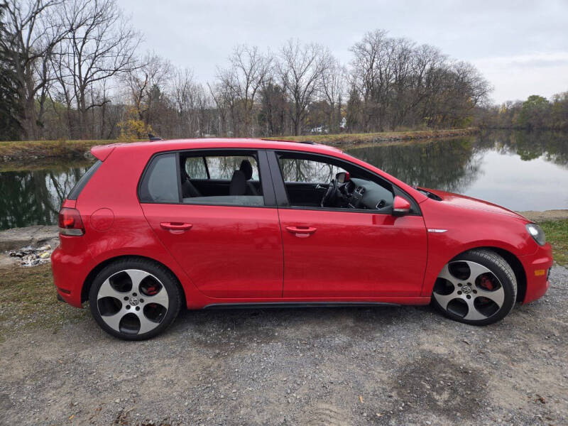 2011 Volkswagen GTI Sunroof photo 3