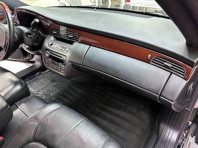 2001 Cadillac DeVille DHS