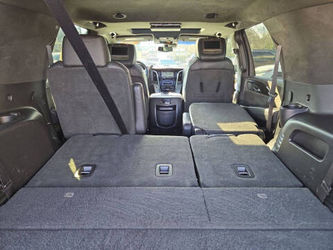 2018 Cadillac Escalade Platinum