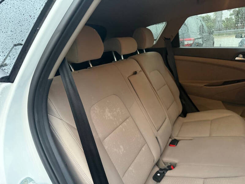 2021 Hyundai Tucson SE