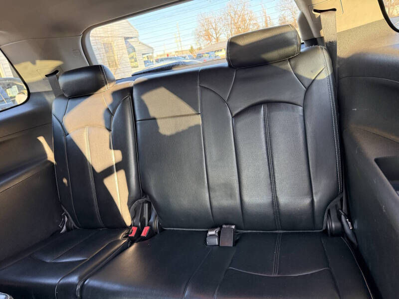 2013 GMC Acadia SLE-2