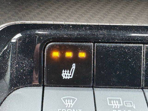2023 Toyota Prius XLE