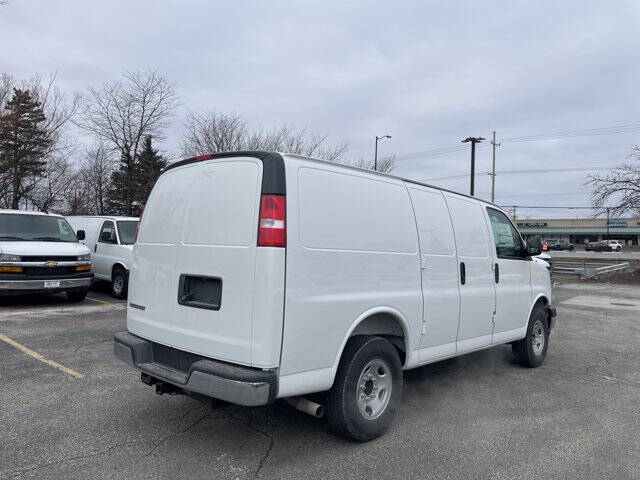 2026 Chevrolet Express 2500